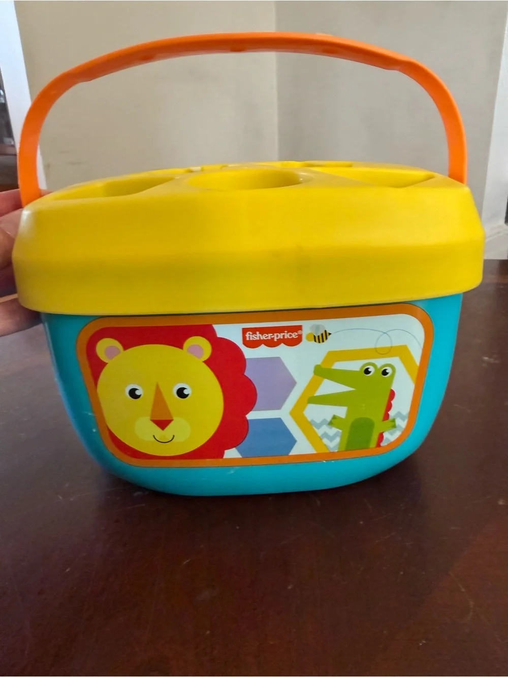 Fisher-Price Bright Multicolor Shape Sorter Bucket with Handle